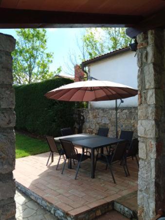 Castle House Rooms, Swimming Pool & Sauna & Tennis Court & Wine Cellar Сежана Екстер'єр фото