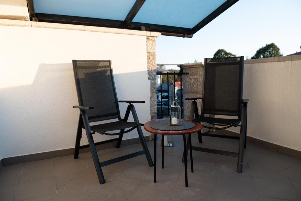 Castle House Rooms, Swimming Pool & Sauna & Tennis Court & Wine Cellar Сежана Екстер'єр фото